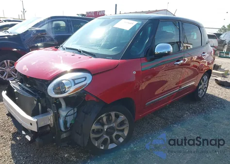 2015 Fiat 500L Lounge z USA, uszkodzony, nr VIN ZFBCFACH2FZ033706